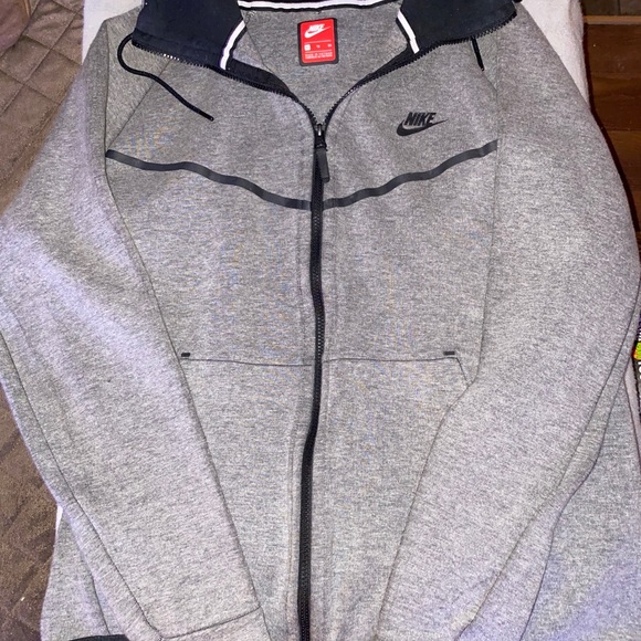 Nike Other - Men XL Nike sweater